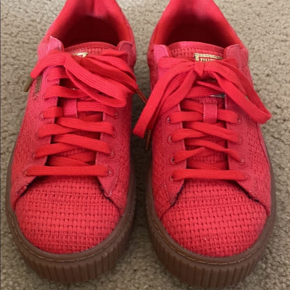 Womens puma sneakers